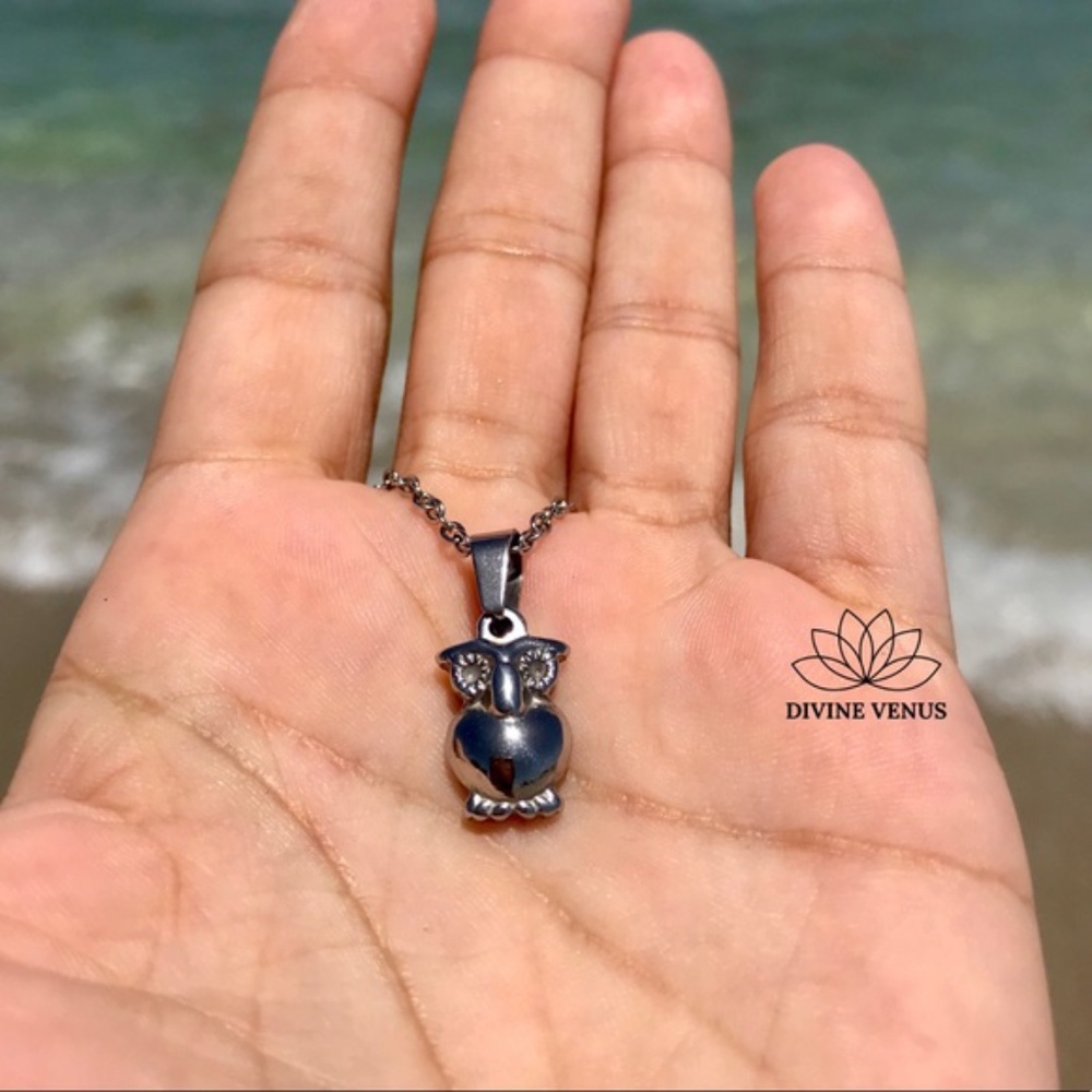 Owl Necklace - Picture 3 of 7